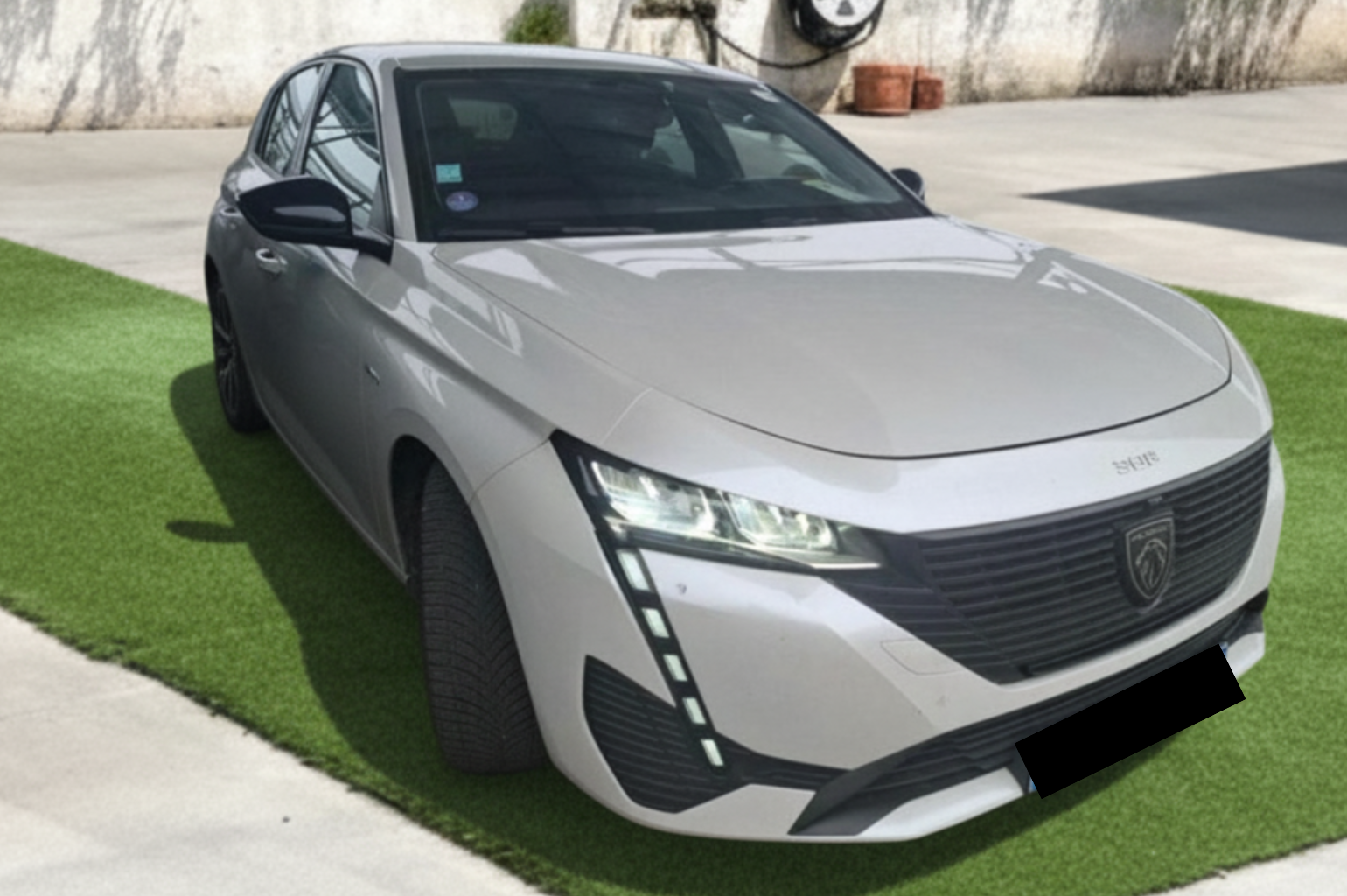 Peugeot 308 Hybrid 180 e-EAT8 Allure